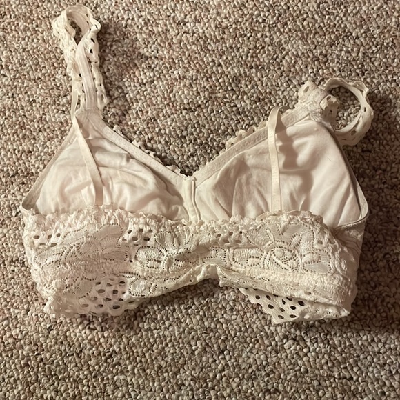 White bralette - Picture 2 of 2